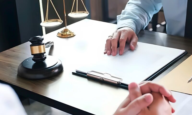 جريمة أسرية تهز محلة مرحوم بالغربية.. مقتل رجل وزوجته والابن في دائرة الاتهام