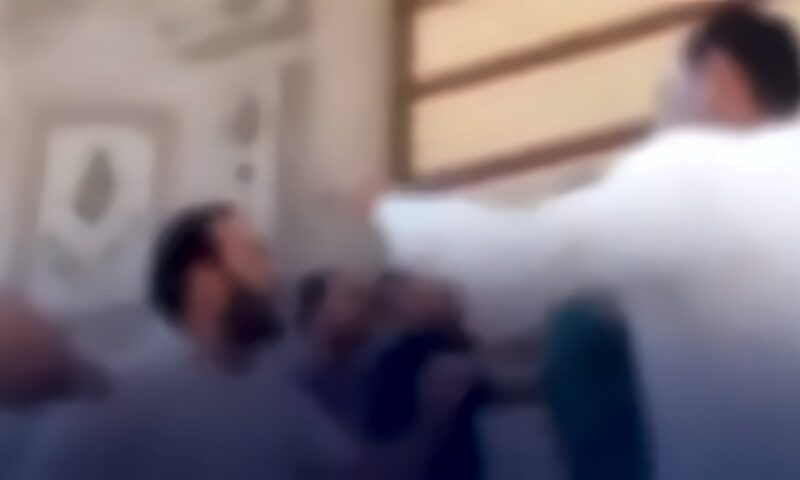 مشاجرة عنيفة بين 9 أشخاص في البحيرة بسبب قطعة أرض