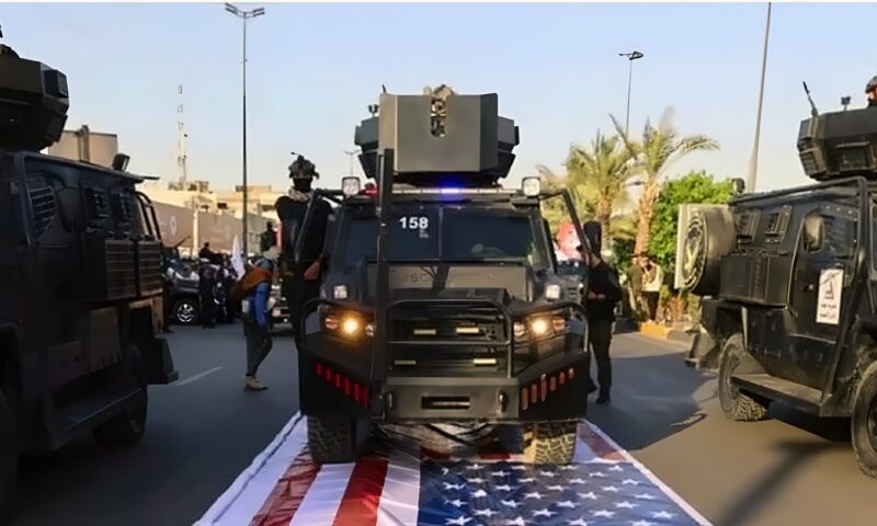 الجيش العراقي يلقي القبض على المتورطين في واقعة إهانة العلم الأمريكي