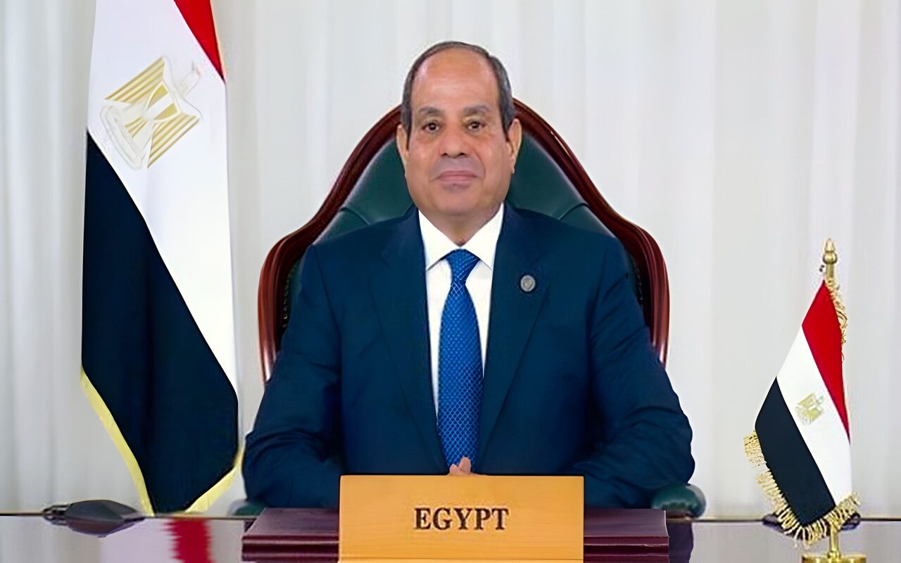 السيسي: بناء الأوطان أمانة ومسئولية ونواصل مسيرة التقدم رغم التحديات