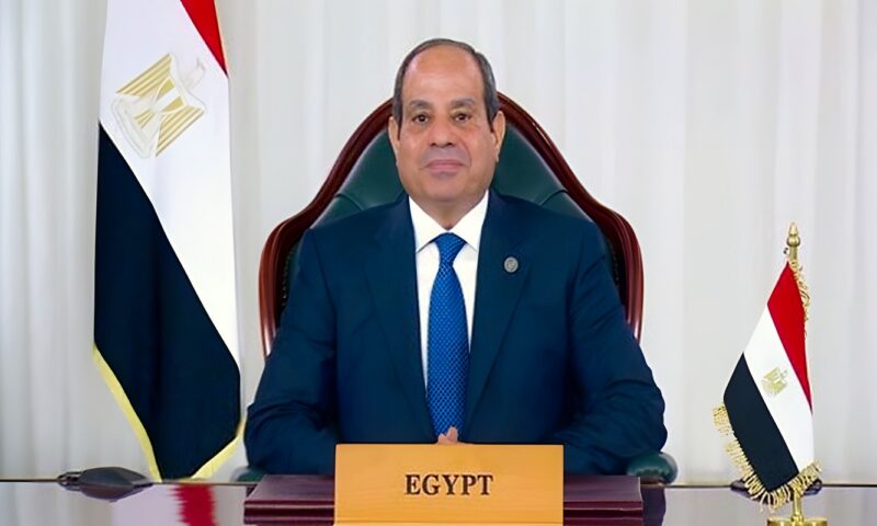 السيسي: بناء الأوطان أمانة ومسئولية ونواصل مسيرة التقدم رغم التحديات