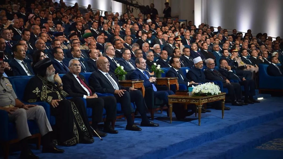 السيسي يوجه بعقد منتدى مصر سنويا ومتابعة الإنجازات وتنفيذ التوصيات