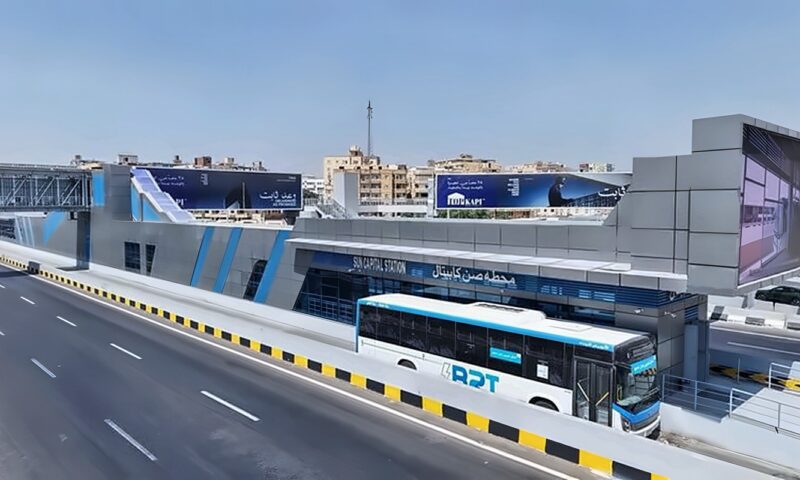 الطرق والكباري تطالب ركاب الأتوبيس الترددي بتجنب عبور الدائرى