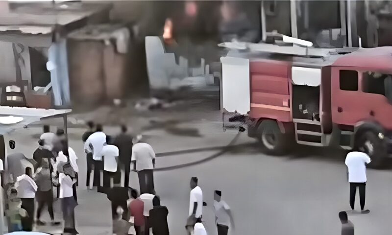 السيطرة على حريق بمحول كهرباء جهد 66 ك.ف بالطريق الزراعي بين قها وسنديون دون انقطاع الكهرباء