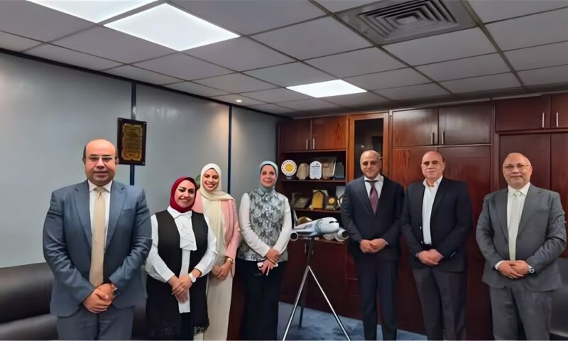 مصر للطيران توقع اتفاقية استراتيجية لتعزيز التوزيع الرقمي