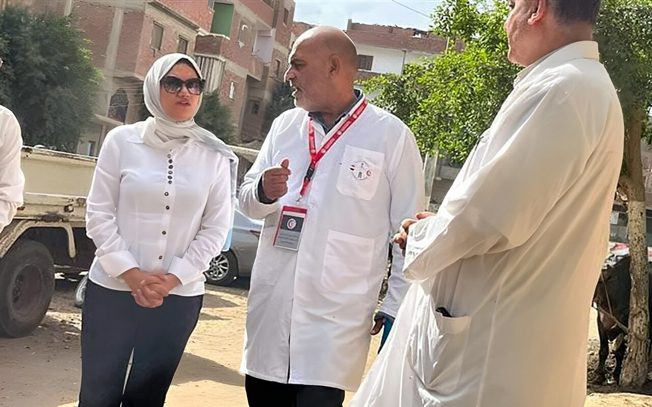 القليوبية تقدم 5955 خدمة بيطرية مجانية بقافلة لدعم الثروة الحيوانية وتخفيف الأعباء عن الفلاحين