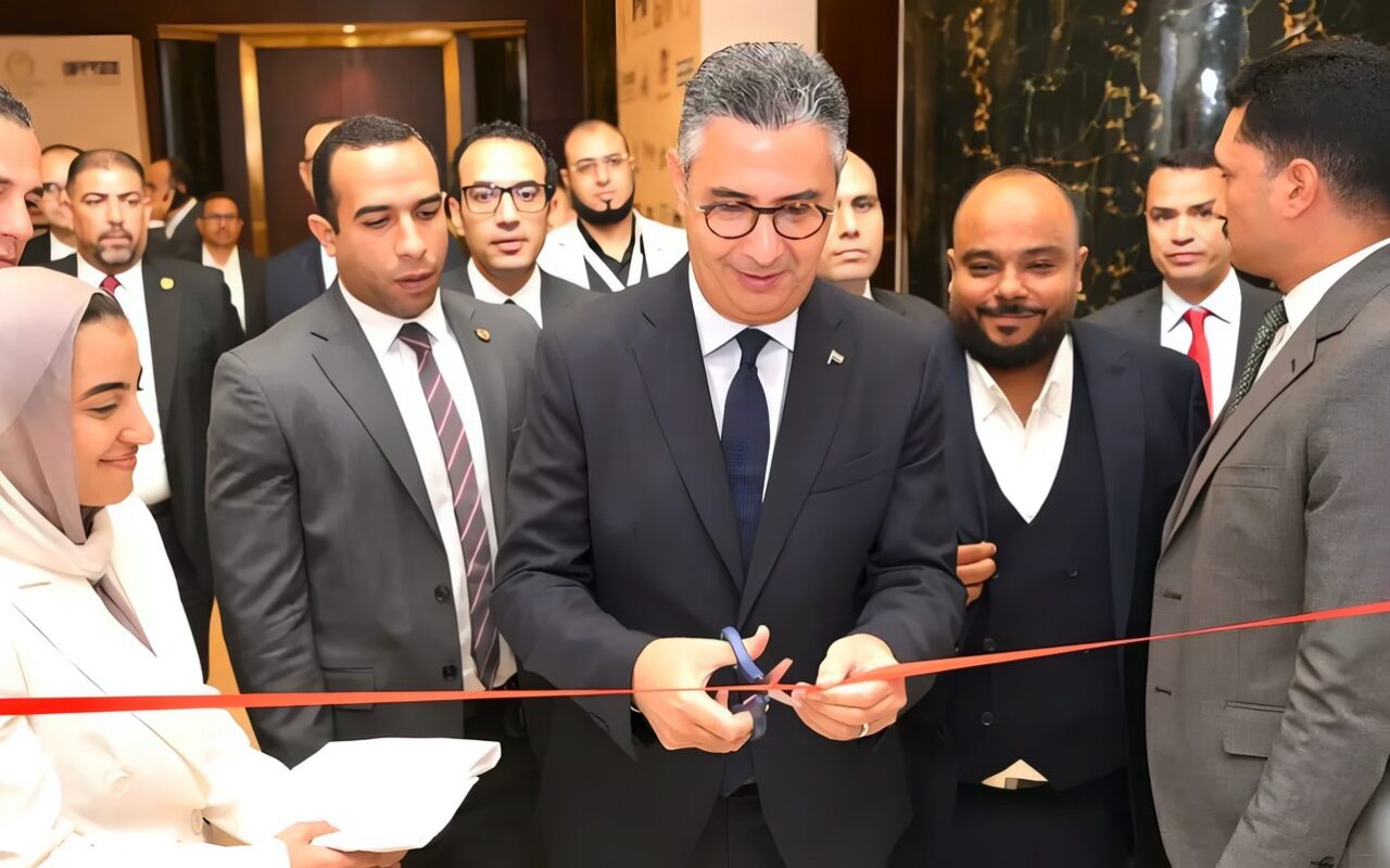 في افتتاح قمة مصر للتجزئة، وزير التموين يطالب بمتابعة الأسواق والأسعار وحماية حقوق المستهلك