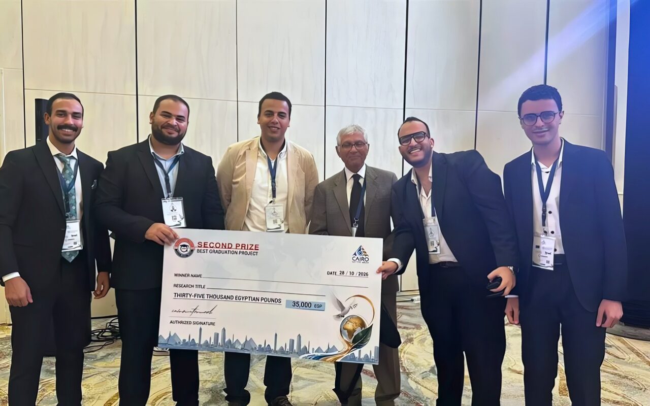 جامعة القاهرة تهنئ طلاب الهندسة بالفوز بالمركز الثاني في مسابقة أفضل مشروعات التخرج