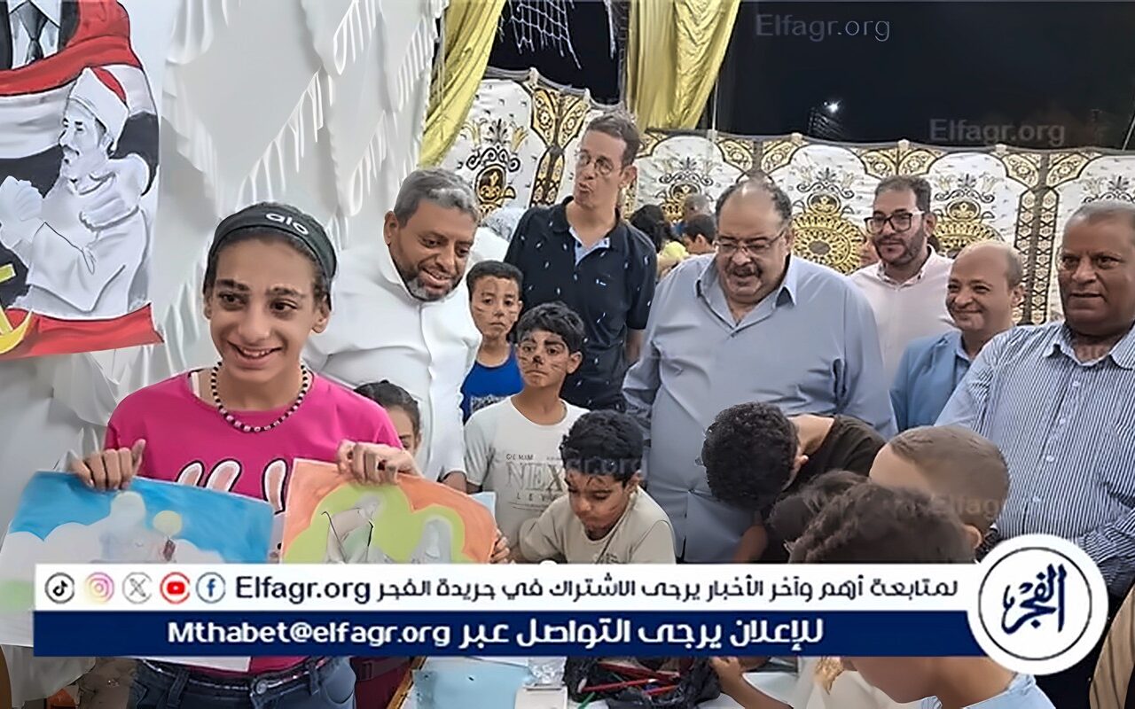 ثقافة أسيوط تواصل فعاليات القافلة الثقافية الفنية بالدير المحرق بالقوصية