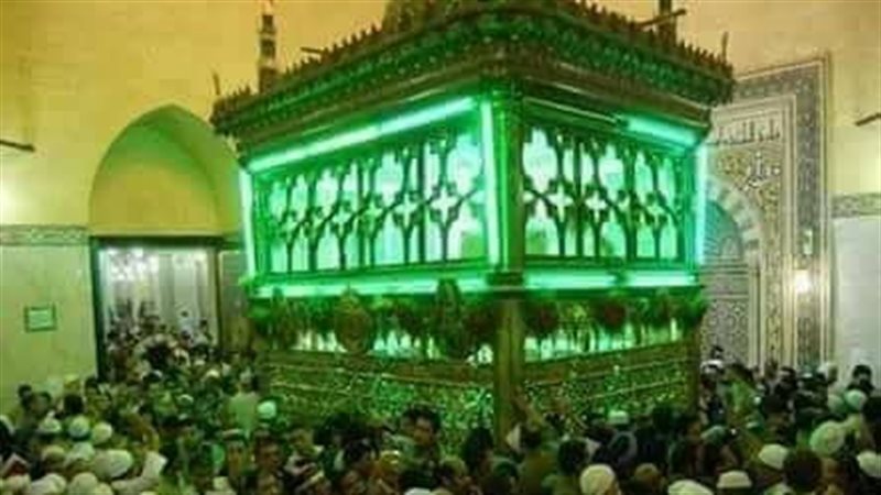 هل السيد البدوي من أولياء الله الصالحين؟ وما هي صحة نسبه إلى النبي وهل يجوز الطعن فيه؟