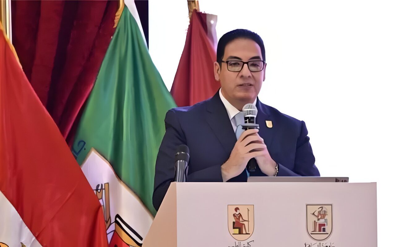 رئيس جامعة القاهرة: نعتز بالعلاقة التاريخية التي تربط الجامعة بالأمم المتحدة ونؤمن بدور الشباب