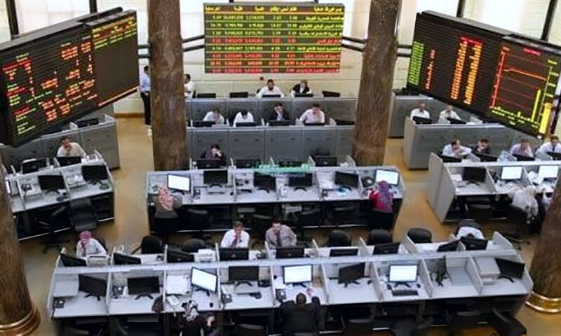 العقارات تتصدر قطاعات الأسهم المقيدة بالبورصة المصرية نهاية الأسبوع