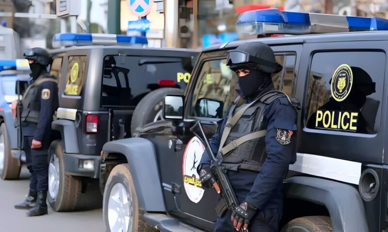 إبعاد نيجيريين اثنين خارج مصر لأسباب تتعلق بالصالح العام