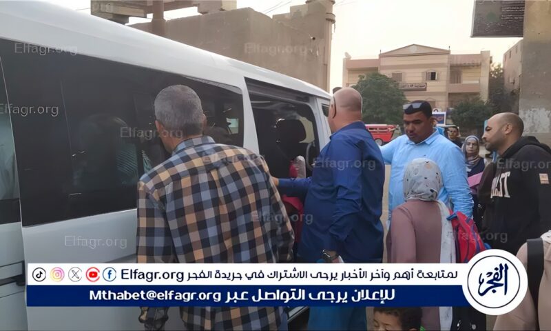 رصد 53 سيارة غير مقيدة بالموقف و13 مخالفة متنوعة فى حملات رقابية لضبط سيارات الأجرة المخالفة بسنورس