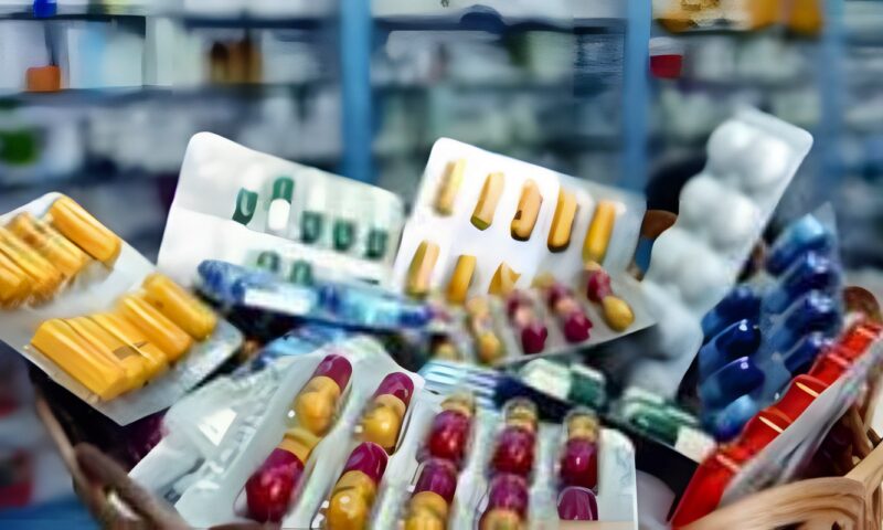 محفوظ رمزي: الدولة حريصة على توفير أدوية الأمراض المزمنة بأسعار مناسبة