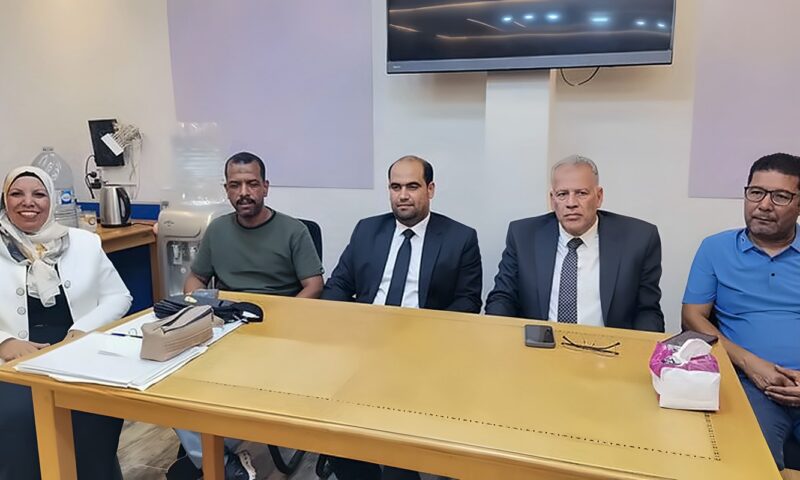 «النصاب لم يكتمل».. وكيل الشباب والرياضة يتابع الجمعية العمومية لنادي الغردقة