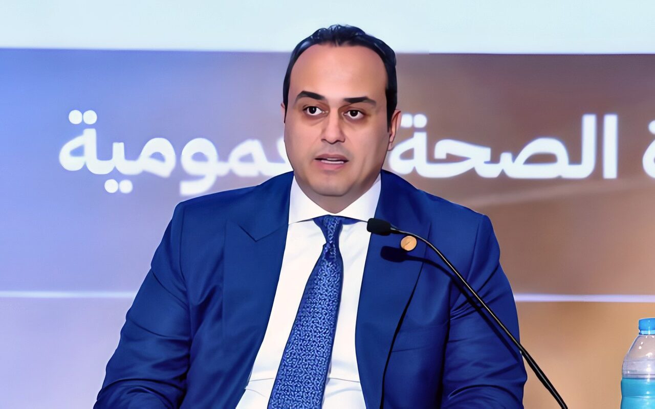 أحمد السبكي: 334.8 مليار جنيه استثمارات لتطوير البنية التحتية الصحية.. و2,406 منشآت صحية ضمن برامج التأمين الصحي الشامل وحياة كريمة