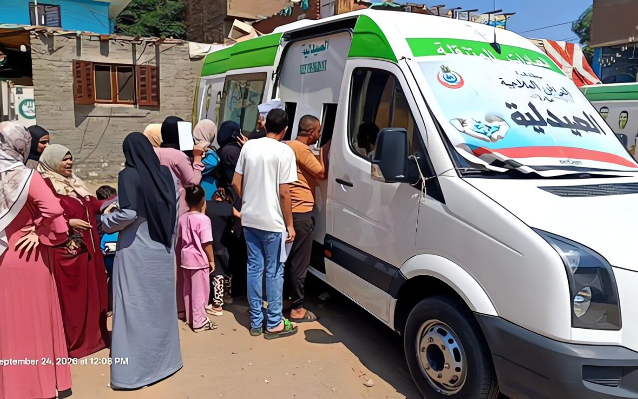 الصحة: 5667 خدمة طبية مجانية لأهالي جزيرة الوراق عبر 6 قوافل أسبوعية