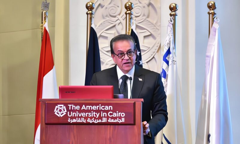 توصيات منتدى مصر 2026 .. تفاصيل زيادة رواتب الفريق الطبي وإضافة سيارات إسعاف للأسطول