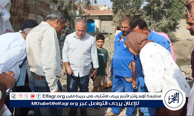 ضمن جولاته الميدانية…رئيس مياه الفيوم يتابع ضغوط المياه بخط قطر 450 مم بطريق فانوس بطامية