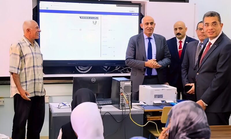 وزير التعليم يشيد بمستوى طلاب البحر الأحمر.. ويؤكد على مواصلة تنمية مهارات القراءة والكتابة