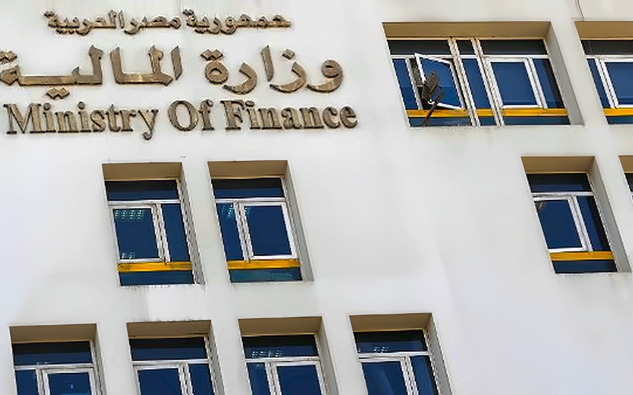 المالية: الفائض الأولي بلغ 4.9% والعجز الكلي تراجع لـ5.8% ونستهدف خفض الدين لـ78%