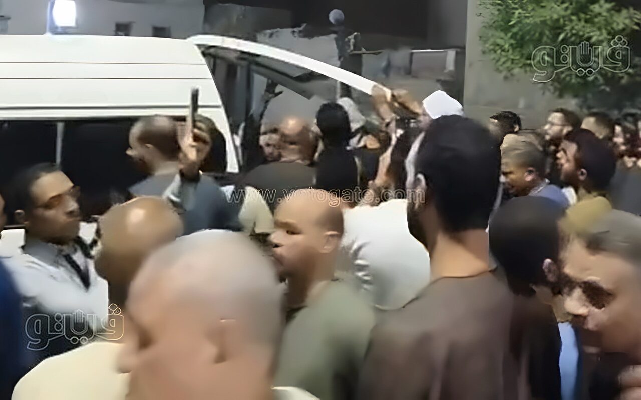 وصول جثمان النائبة أماني أبوسحلي إلى مسقط رأسها بمركز فرشوط بقنا (فيديو)