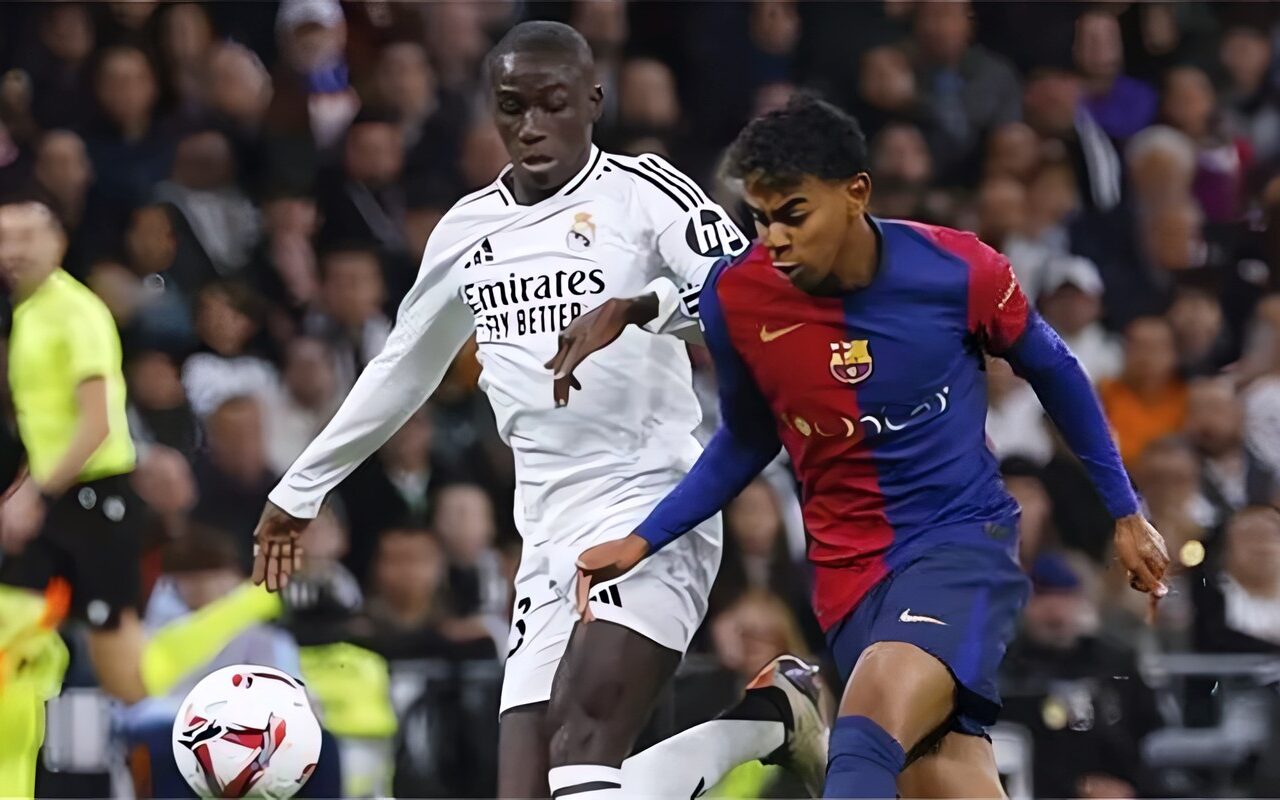 برشلونة يستقبل ريال مدريد في كلاسيكو الأرض 2026
