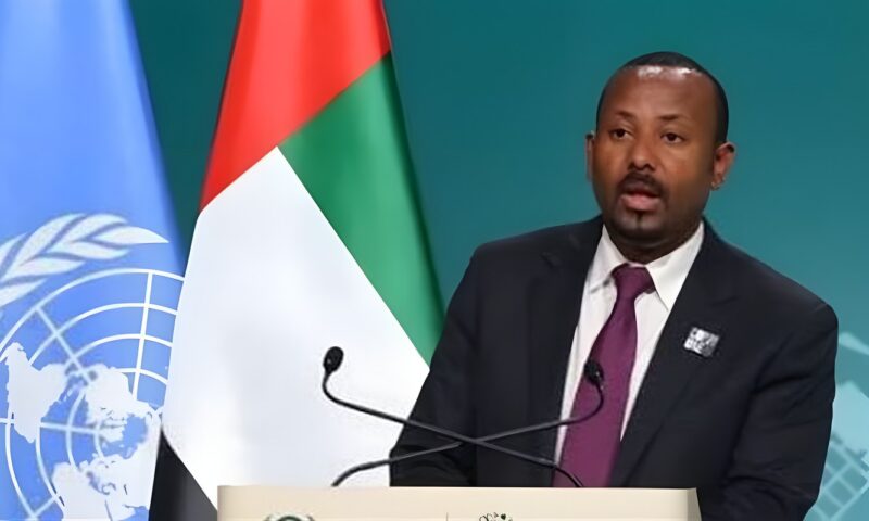 آبي أحمد ووزير الخارجية الأمريكي يناقشان التوتر بين إثيوبيا وإريتريا