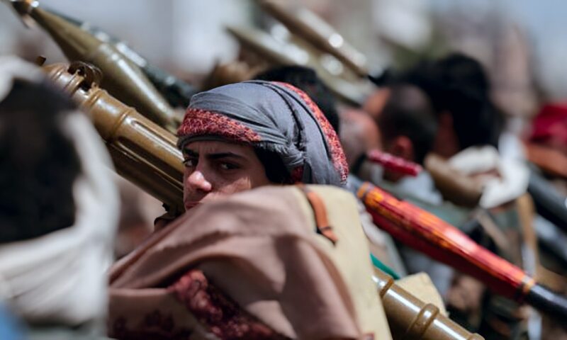 الفصائل المسلحة اليمنية: قواتنا تتصدى لتشكيلات تستهدف صنعاء