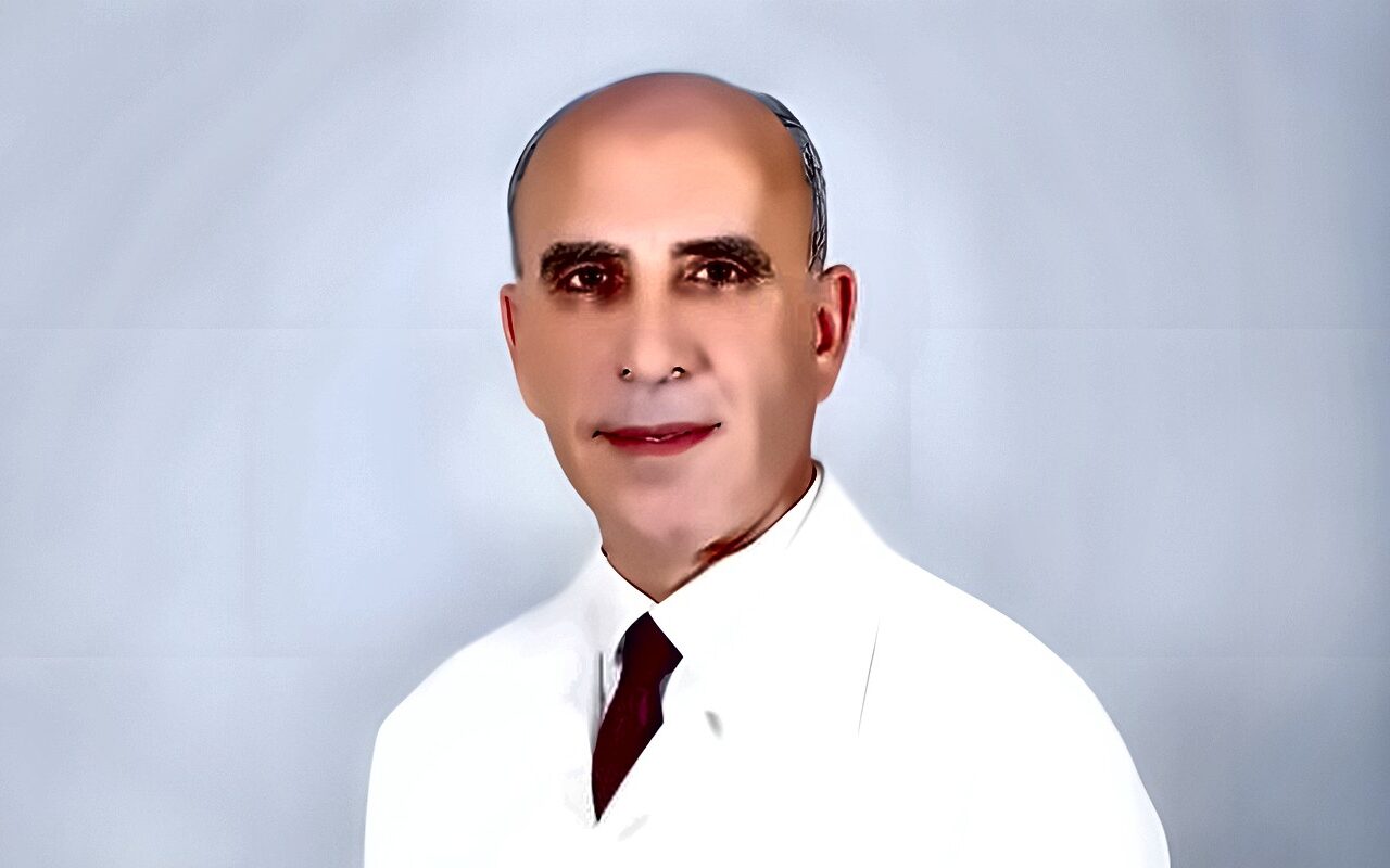 مصر دائما في مقدمة الداعمين.. وإسرائيل لم تترك شيئا| نقيب أطباء فلسطين يكشف كيف تحولت صحة غزة إلى ركام | حوار