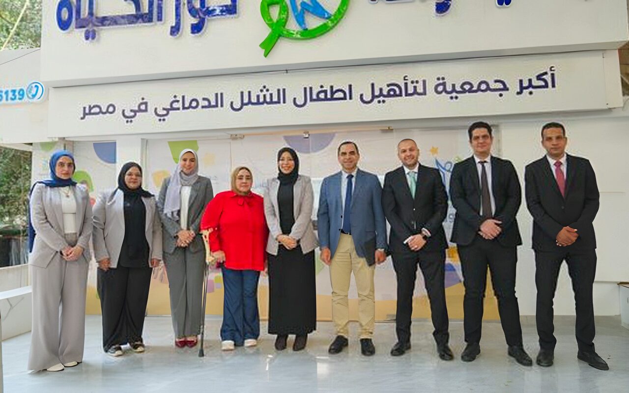 القومي للإعاقة يناقش دور الأسرة في تأهيل ودمج مصابي الشلل الدماغي
