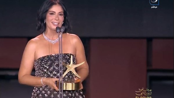 منى زكي تتصدر فعاليات اليوم| أبرز عروض وندوات مهرجان الجونة.. اليوم