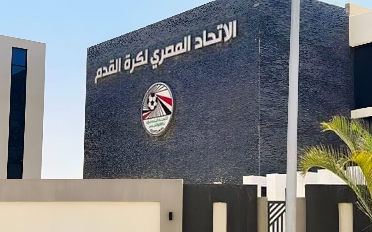 استقالة مرتقبة داخل لجنة الحكام باتحاد الكرة.. تفاصيل