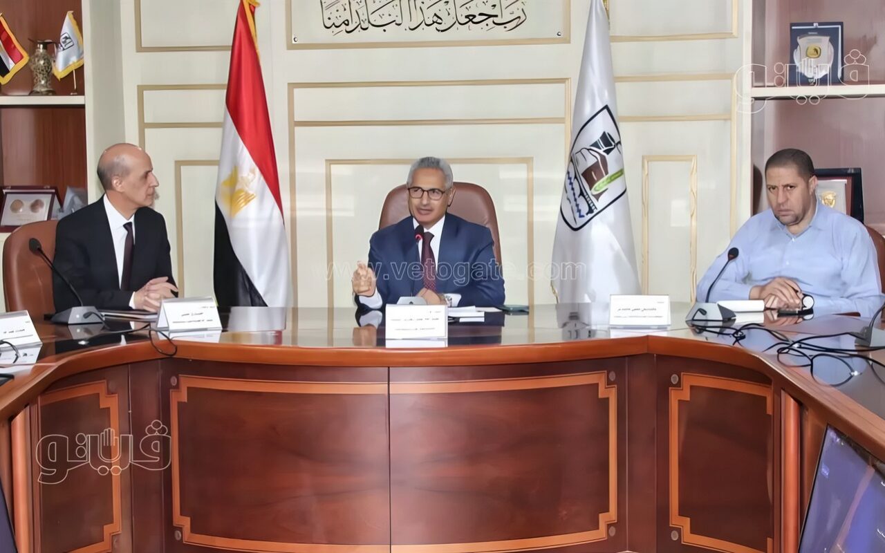 محافظ بني سويف ورئيس الجامعة يشهدان إطلاق استمارة حصر الظواهر المجتمعية
