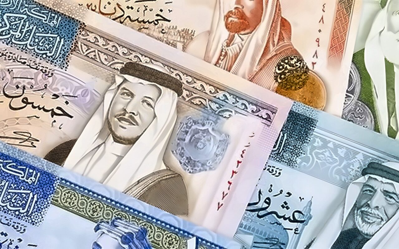 تراجع سعر الدينار الأردني مقابل الجنيه في البنك المركزي مساء اليوم