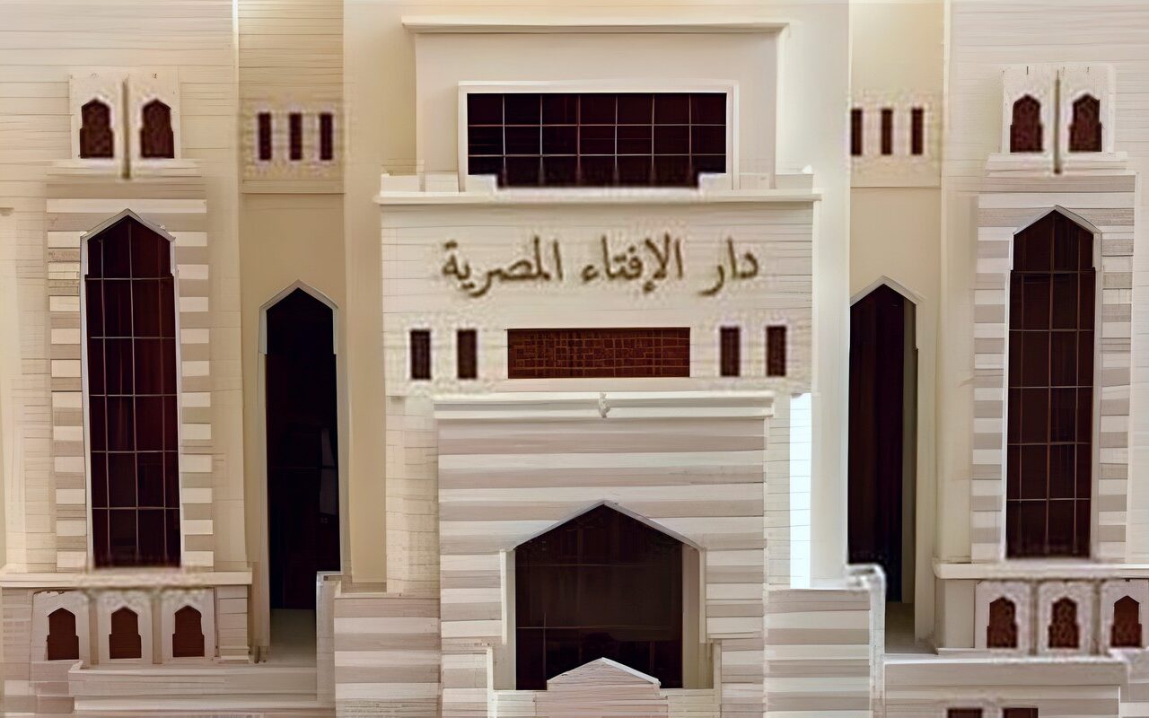 ما حكم بيع كتب تتضمن أخطاء علمية ومخالفات شرعية؟ الإفتاء تجيب