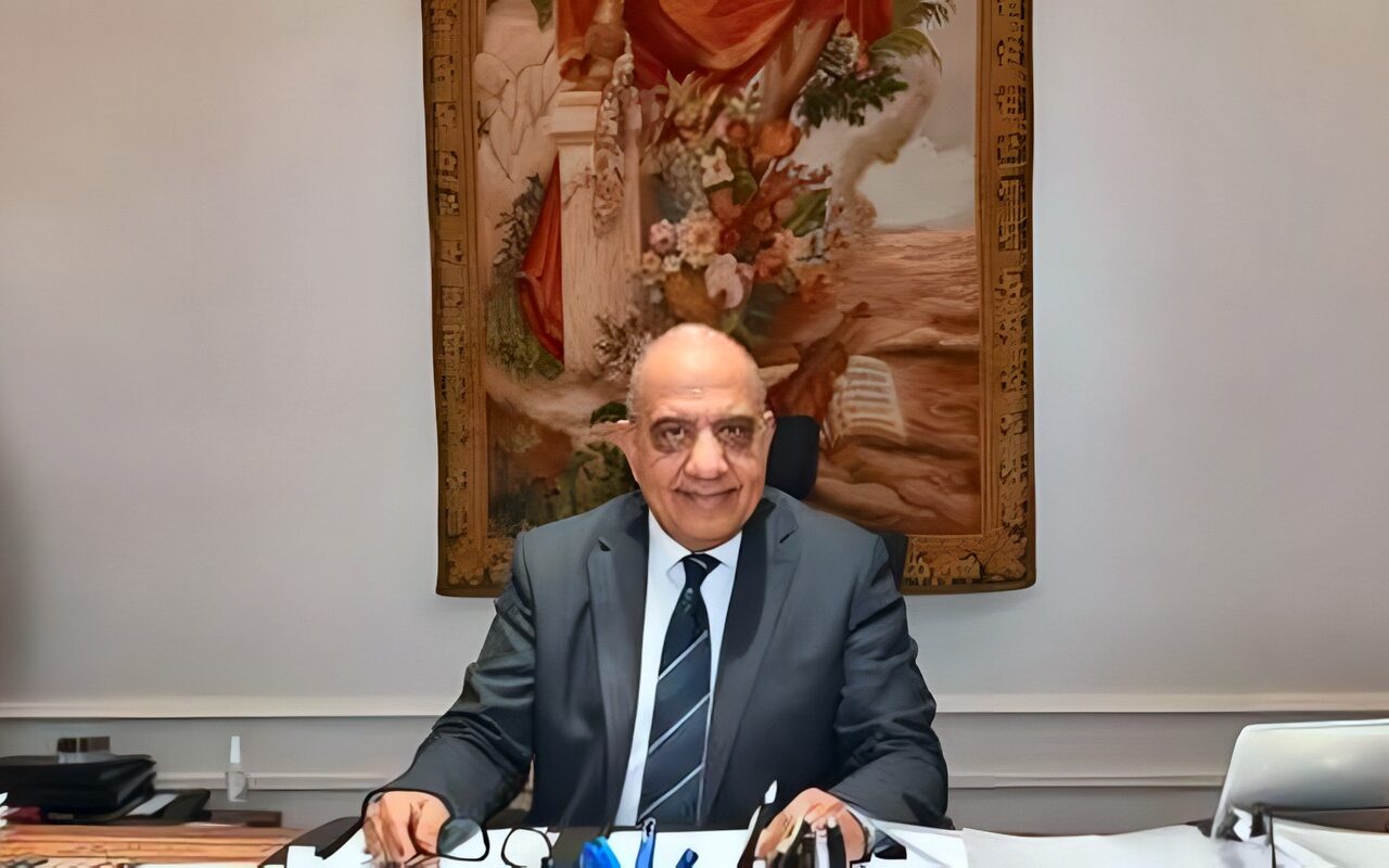 محمود عصمت: 900 مليون جنيه استثمارات تطوير النصر السيارات