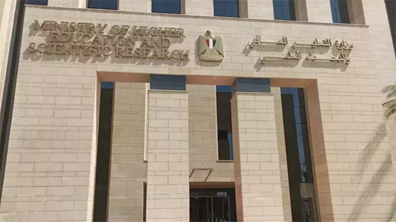 التعليم العالي: نتصدى للشائعات من خلال نشر التوضيحات والمعلومات الرسمية في التوقيت المناسب