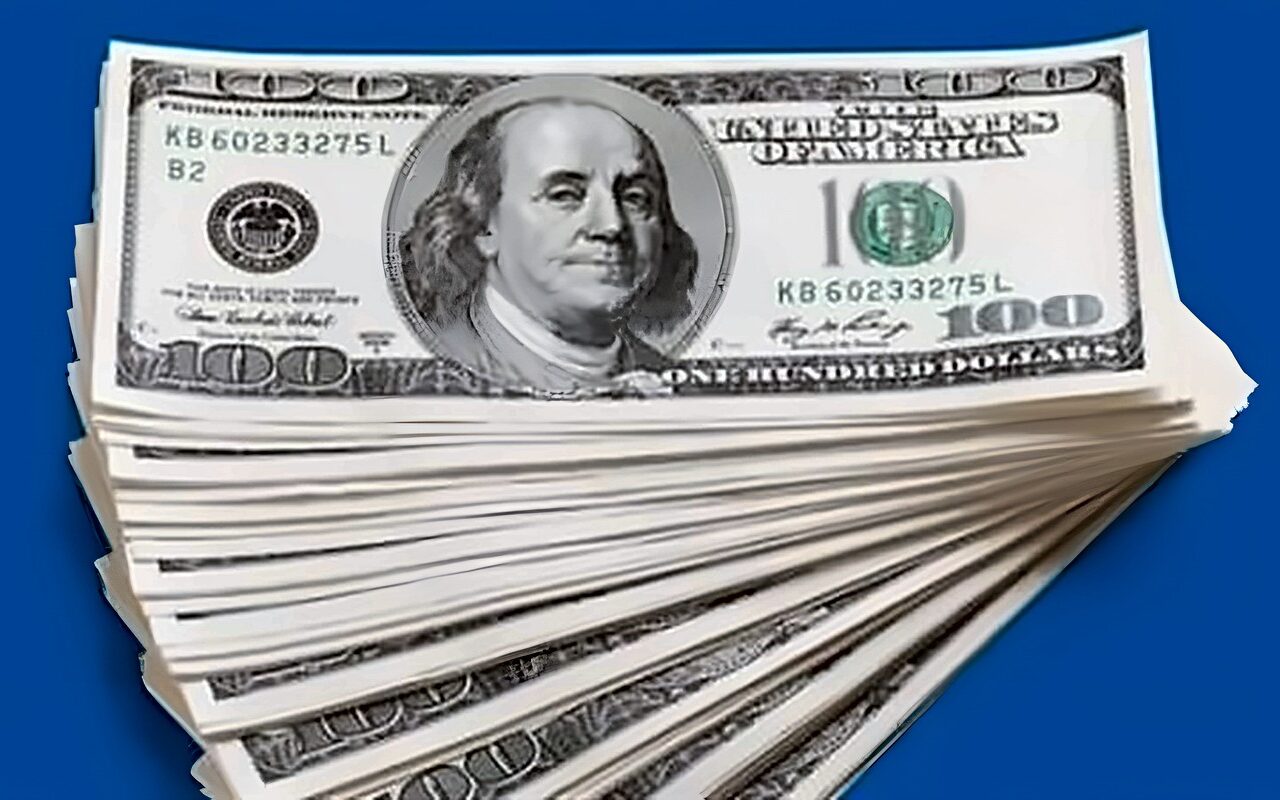 آخر تحديث.. سعر صرف الدولار في البنك المركزي المصري والبنوك المصرية