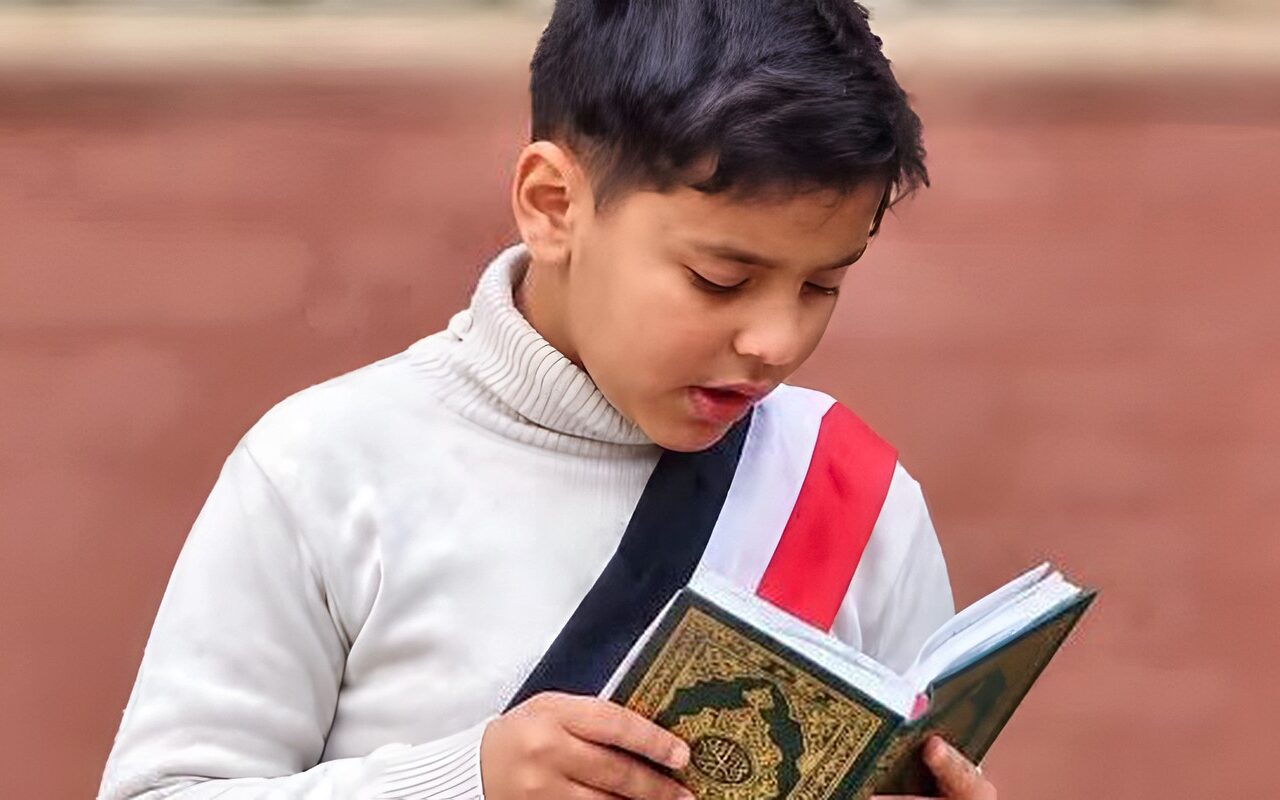 حافظ للقرآن وبدأ يومه بصلاة الفجر.. ماذا حدث للطالب آدم الأحمدي قبل وفاته داخل مدرسته في بورسعيد؟