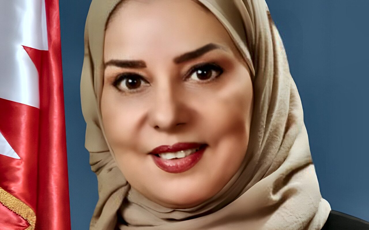 سفيرة مملكة البحرين لدى القاهرة تهنئ مصر بالذكرى الثالثة والخمسين لنصر أكتوبر