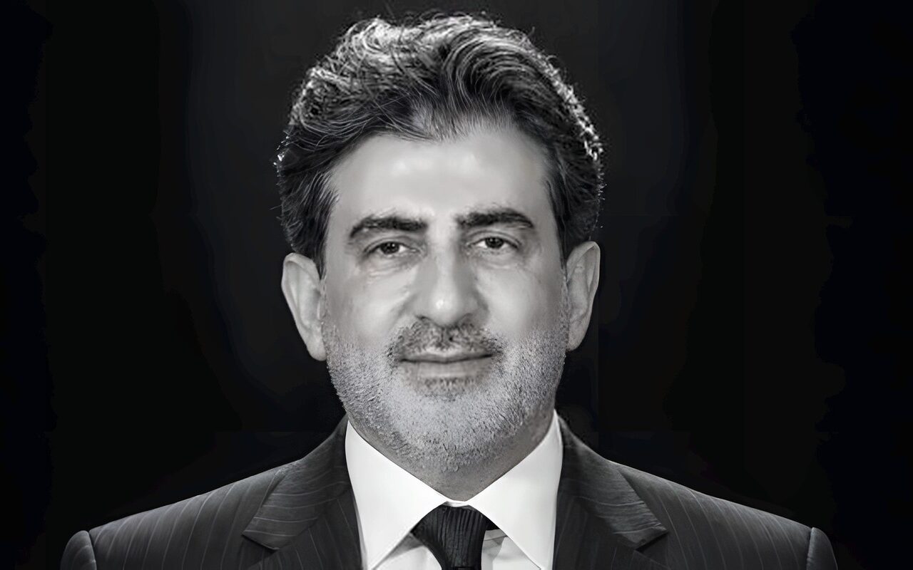 سامر شقير يكتب: هل نستخدم التكنولوجيا أم بدأت التكنولوجيا تستخدمنا؟
