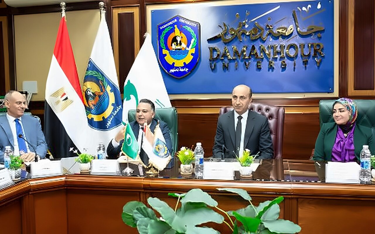 لتعزيز الشمول المالي والتحول الرقمي.. جامعة دمنهور توقع بروتوكول تعاون مع الهيئة القومية للبريد المصري