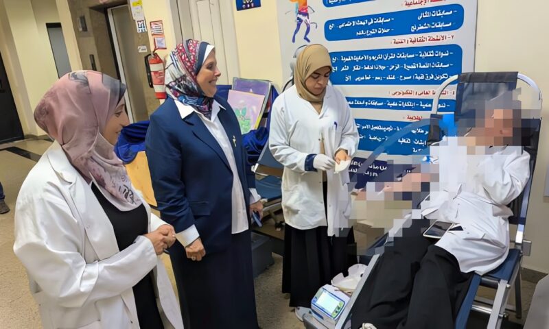 تمريض دمنهور تنظم حملة للتبرع بالدم بالتعاون مع بنك الدم الإقليمي بالبحيرة