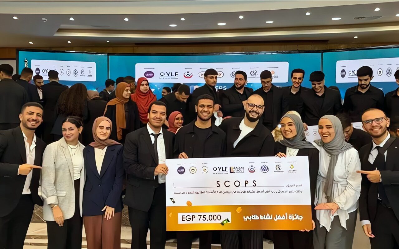 صيدلة عين شمس تحصد المركز الأول في برنامج «قادة الأنشطة الطلابية»