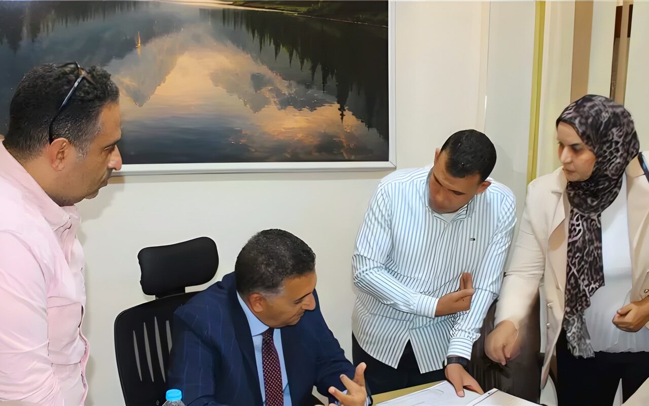 محافظ القليوبية يبحث شكاوى المواطنين في اللقاء الجماهيري الـ94