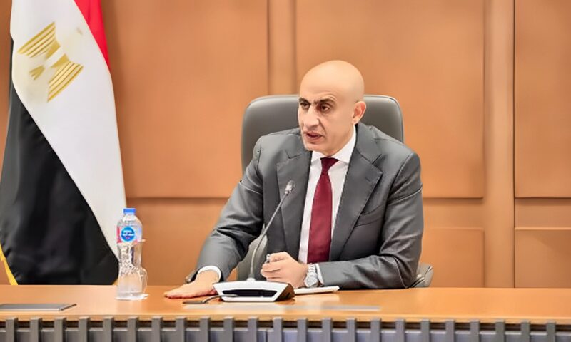70 % أسئلة مقالية في امتحان “تكنولوجيا المعلومات”بالمرحلتين الابتدائية والإعدادية هذا العام