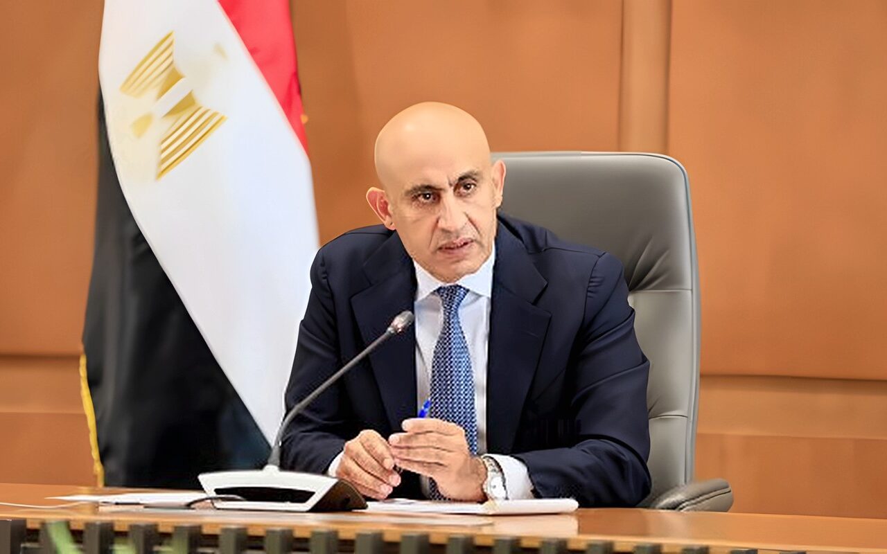 بالإضافة للمصروفات|إلزام طلاب الإعدادية بدفع 158 جنيهاً للامتحانات وخاماتها و100 لطباعة الشهادة