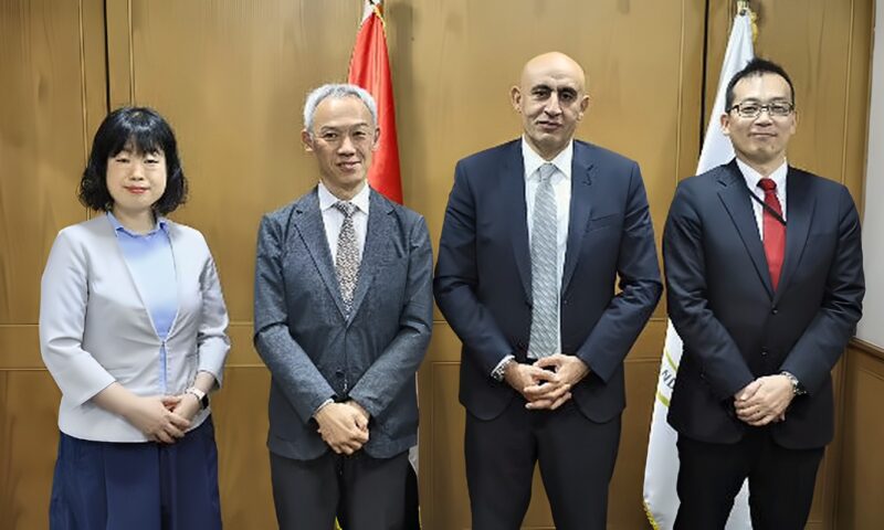 وزير التعليم يبحث التوسع في تطبيق الممارسات اليابانية داخل المدارس المصرية